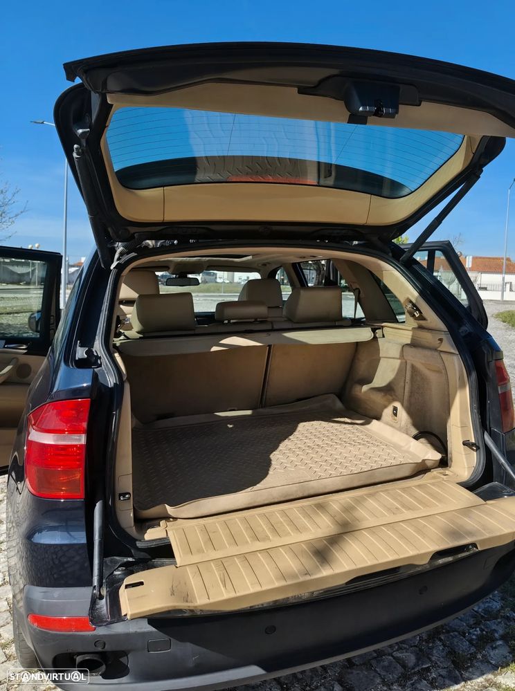 BMW X5 3.0 sd - 9