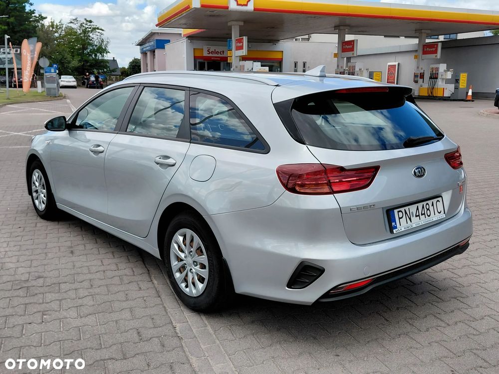 Kia Ceed 1.6 CRDi mHEV S - 3