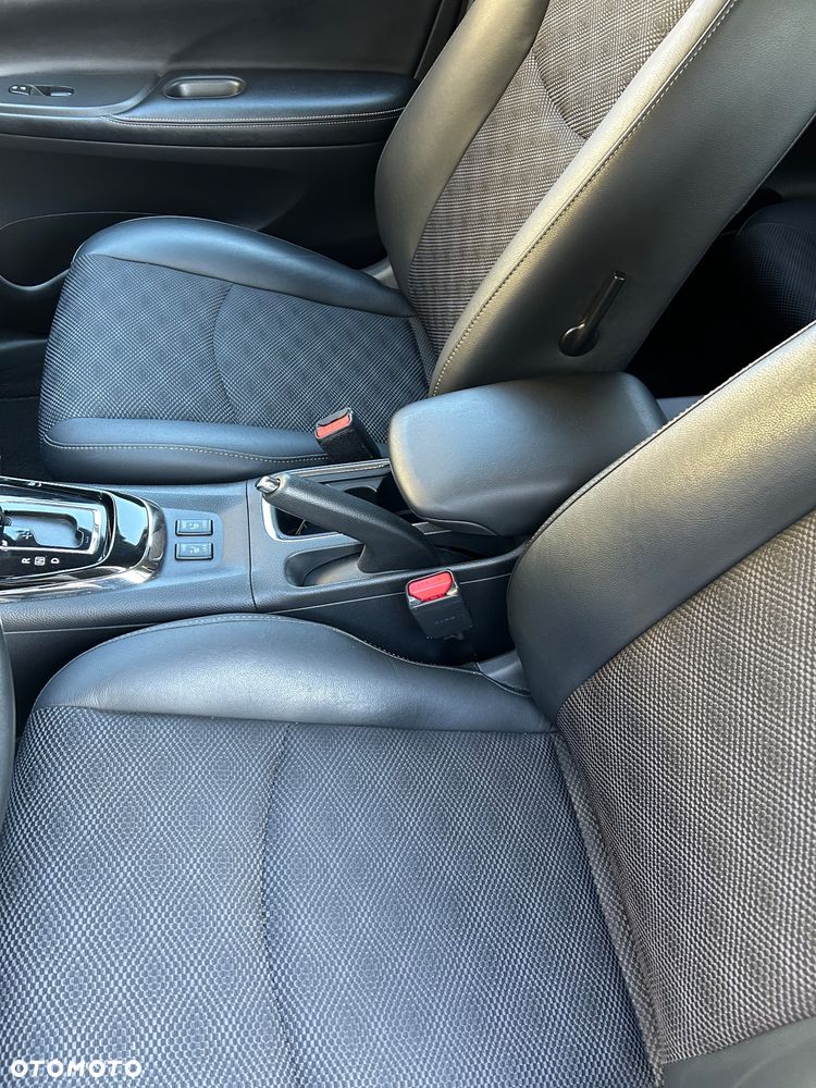 Nissan Pulsar - 23