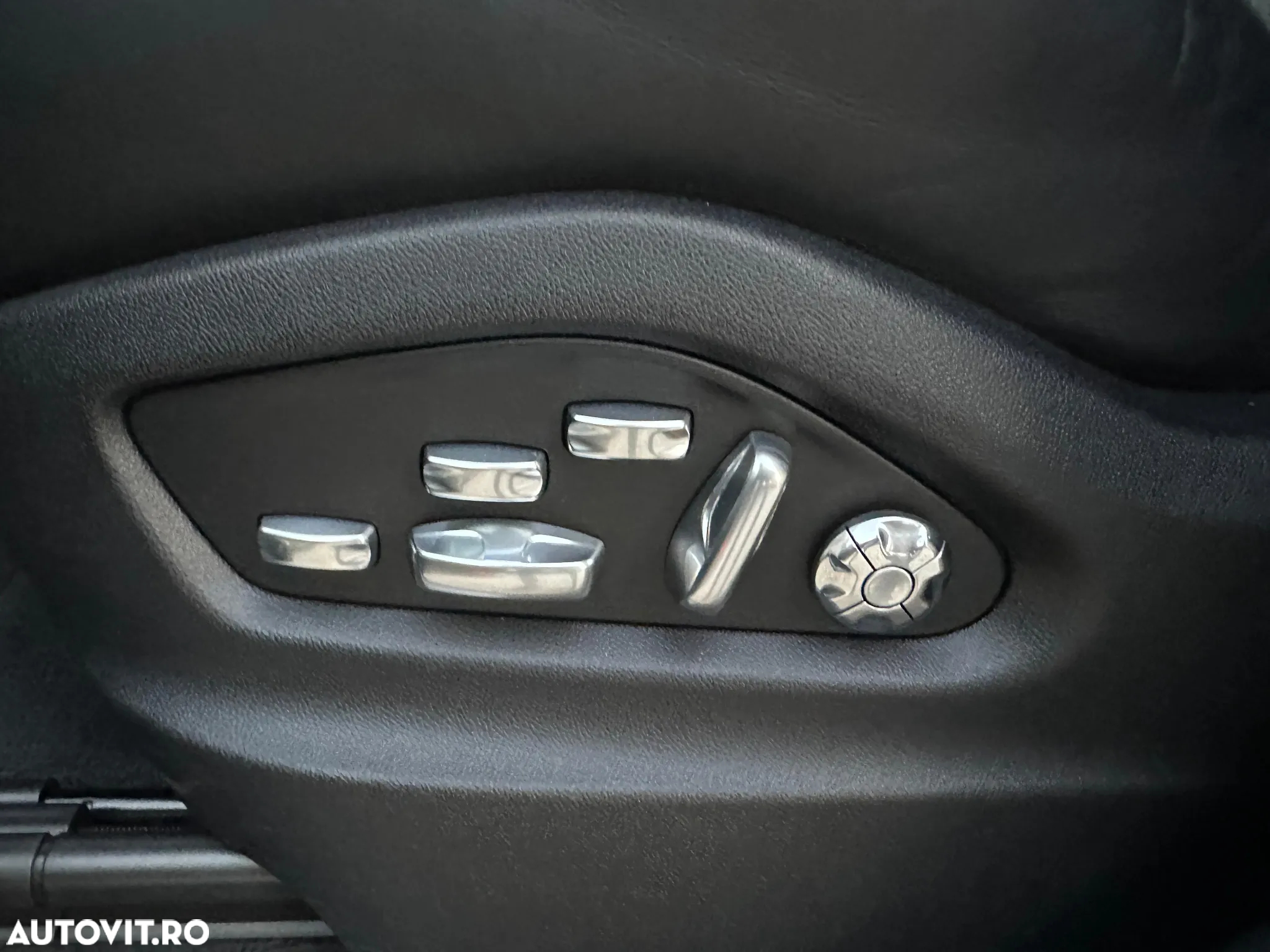 Porsche Cayenne S - 14