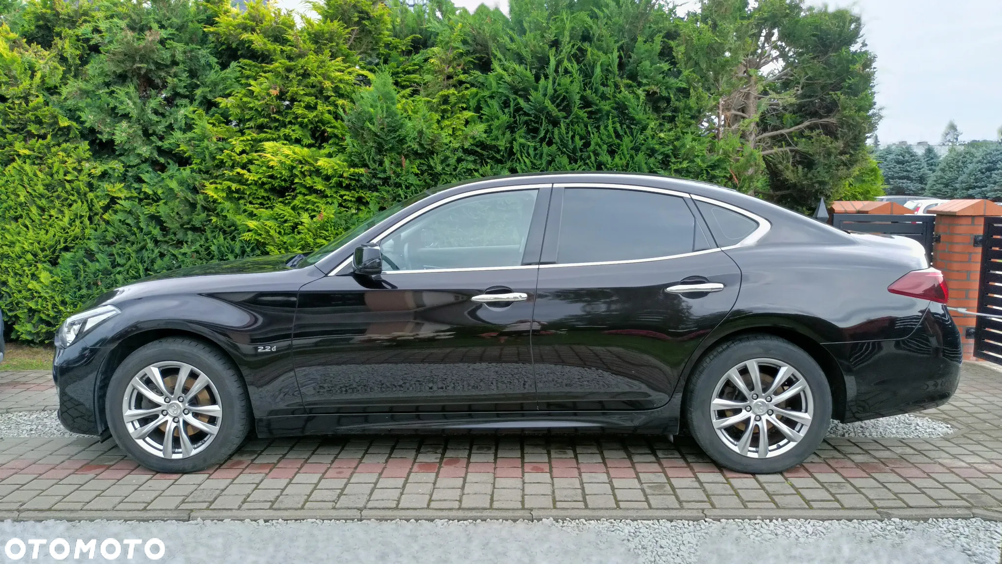 Infiniti Q70 - 26