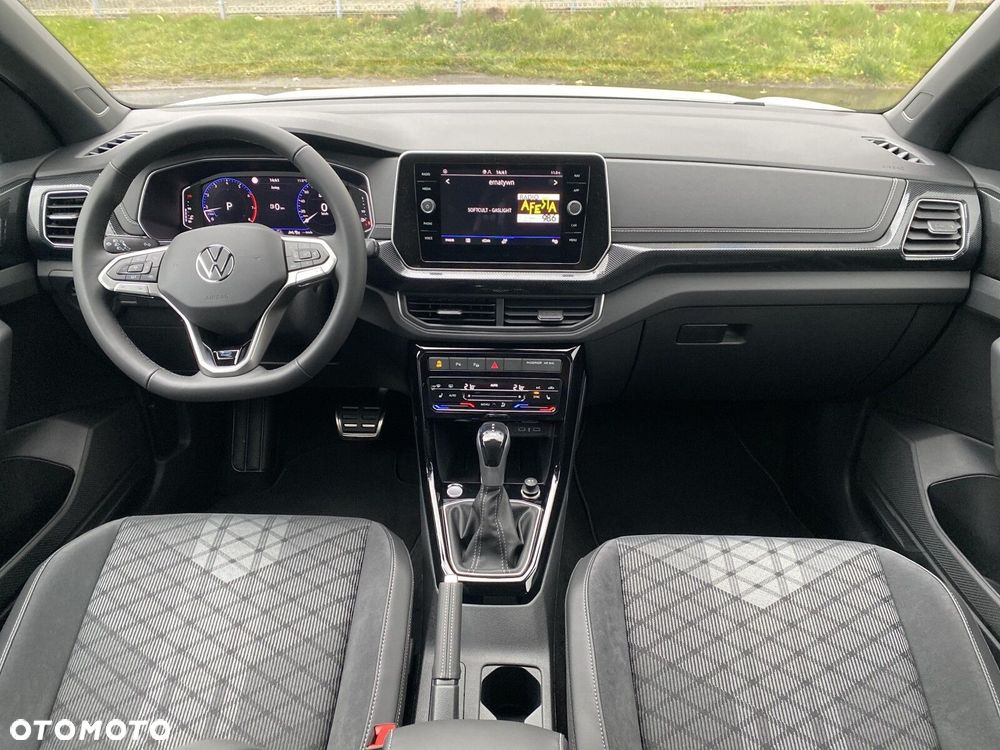 Volkswagen T-Cross - 23