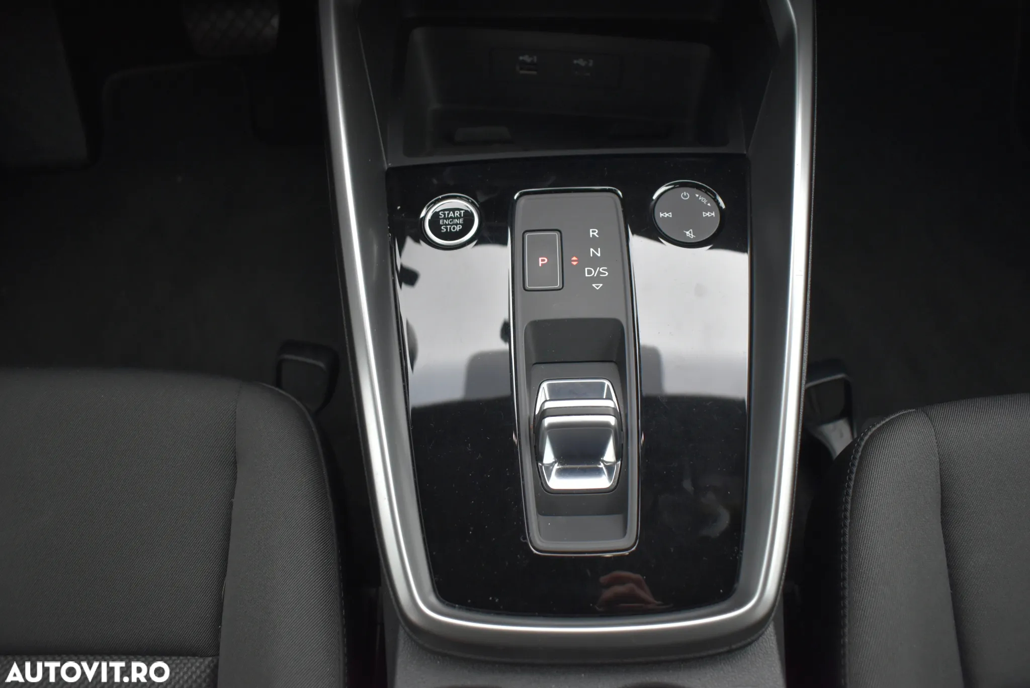 Audi A3 1.5 35 TFSI S tronic Design - 10