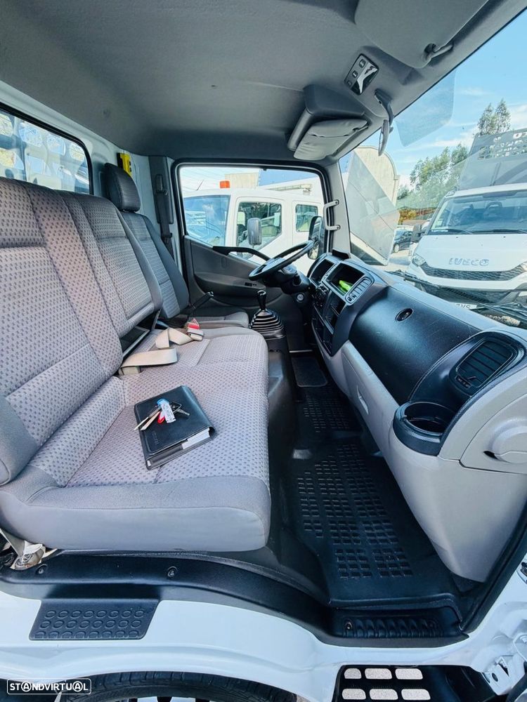 Nissan Cabstar Tribasculante - 14