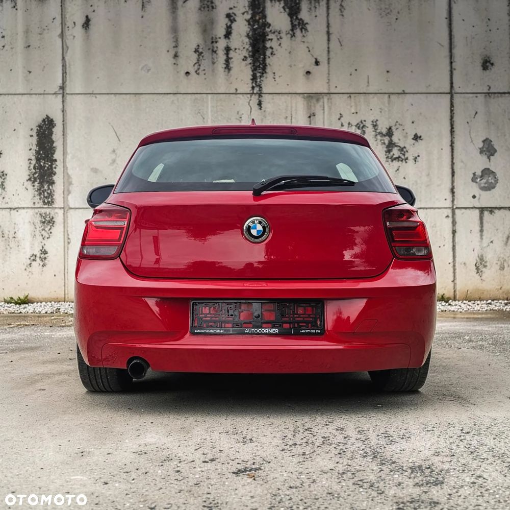 BMW Seria 1 116i - 6