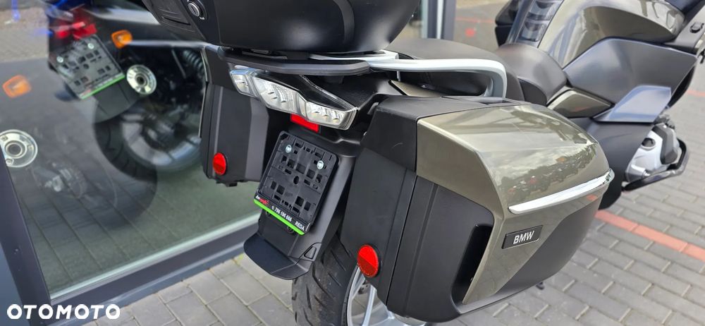 BMW R - 18