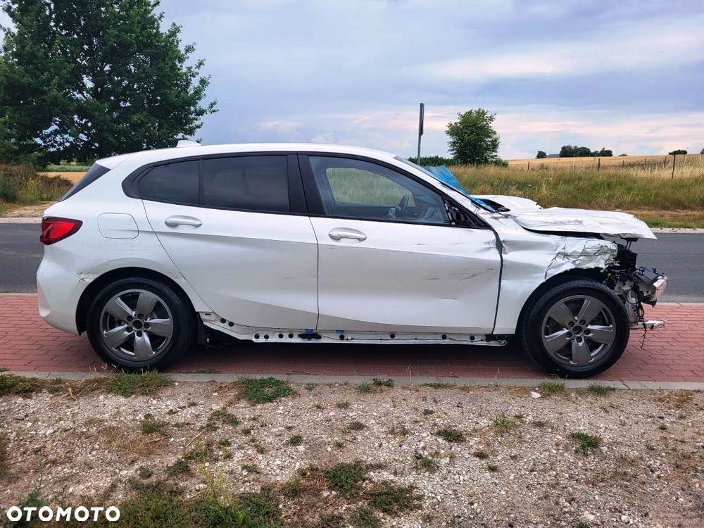 BMW Seria 1 118i Advantage - 4