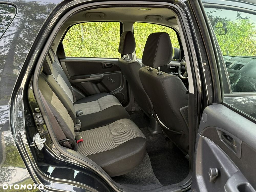 Suzuki SX4 - 17