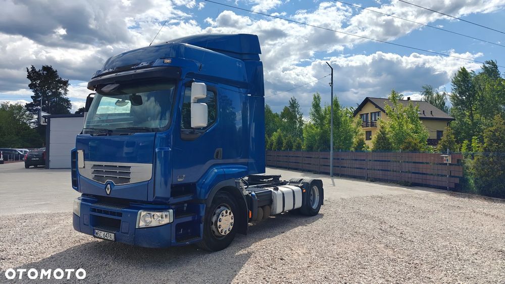 Renault Premium - 1