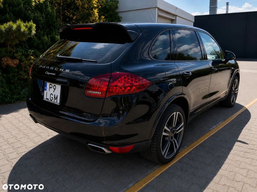 Porsche Cayenne Diesel Platinum Edition - 4