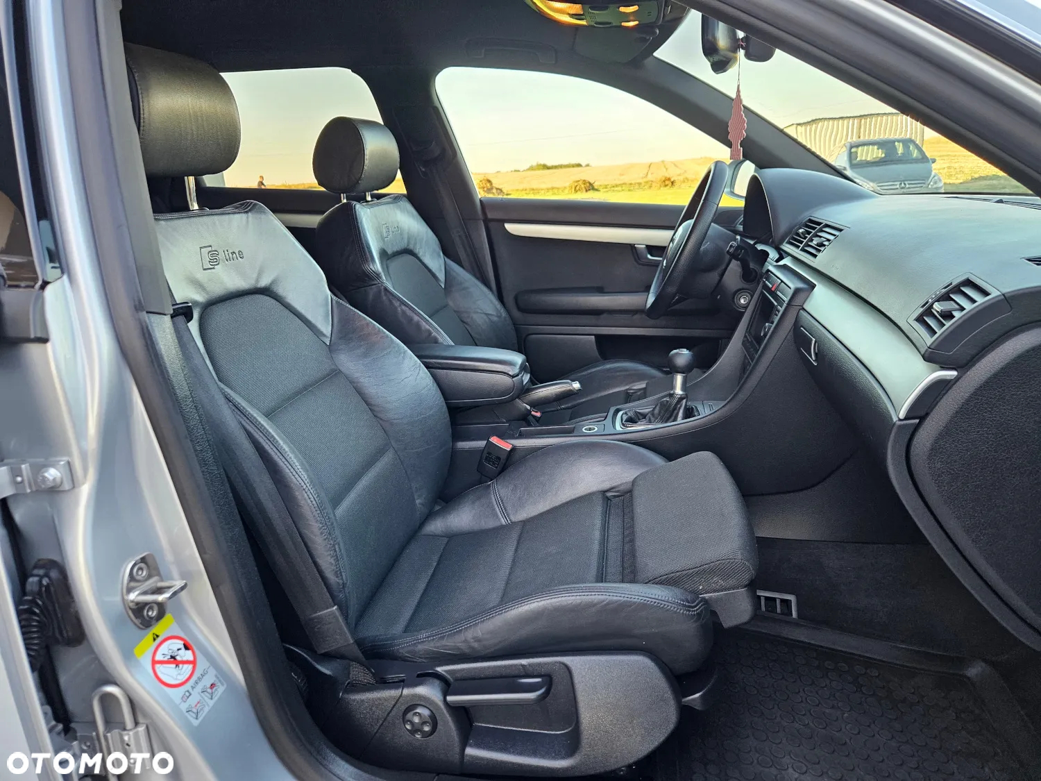 Audi A4 Avant 2.0 TDI - 19