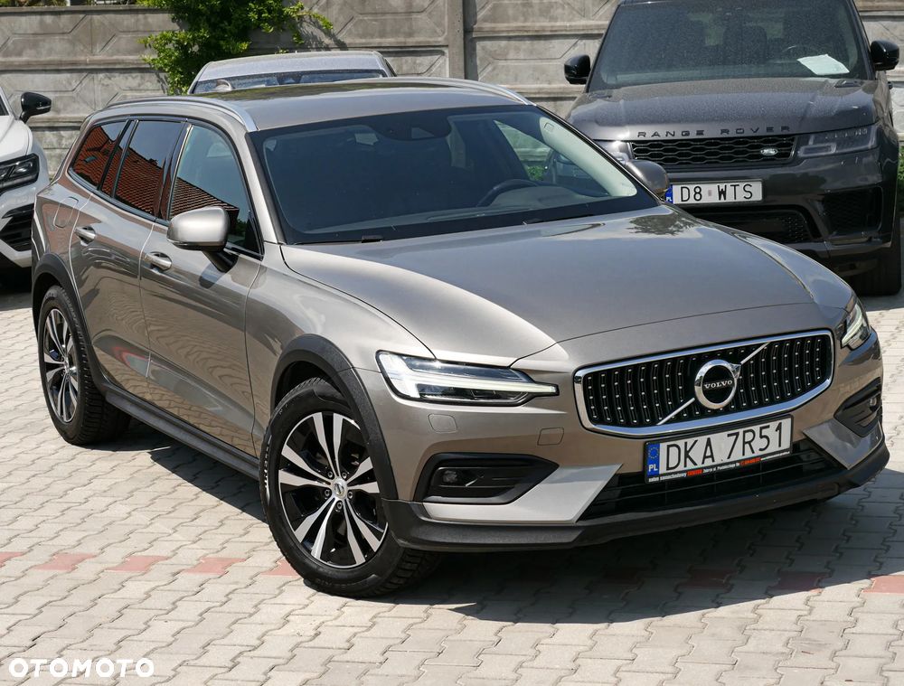 Volvo V60 Cross Country D4 AWD Geartronic Pro - 40