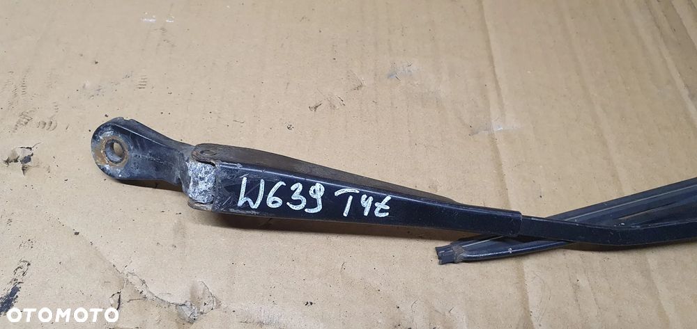 Ramie wycieraczki tył wycieraczka Mercedes Vito 639 A6398200944 - 2