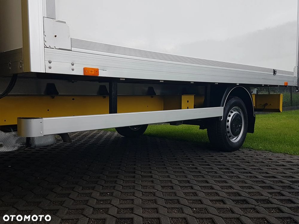 Renault MASTER KONTENER 8EP 4,22x2,24x2,24 KLIMA KRAJOWY MANUAL  6-BIEGÓW DMC 3500 KG - 34