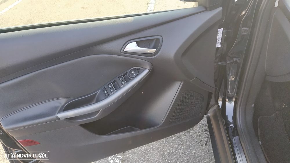 Ford Focus 1.6 TDCi Titanium Best - 31