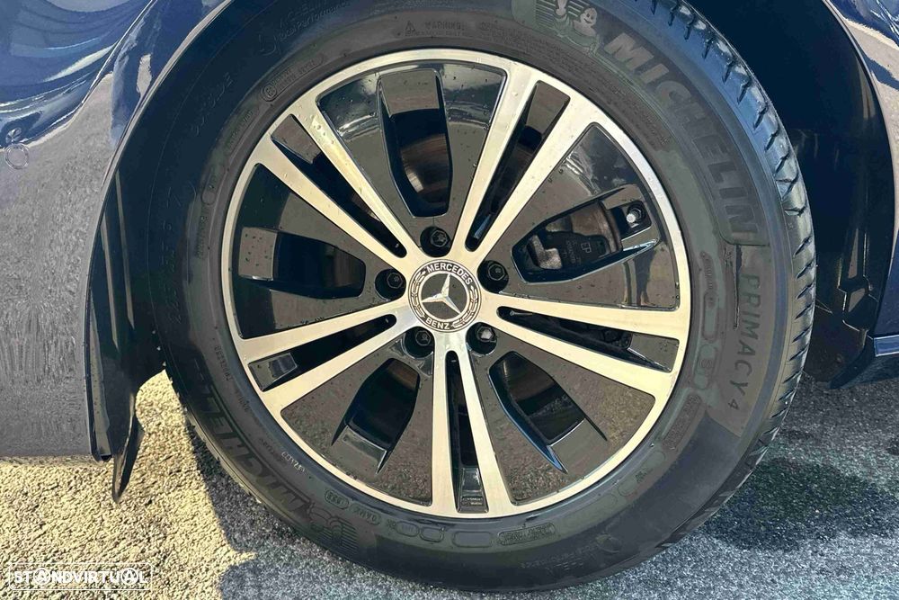 Mercedes-Benz E 220 d Avantgarde - 6