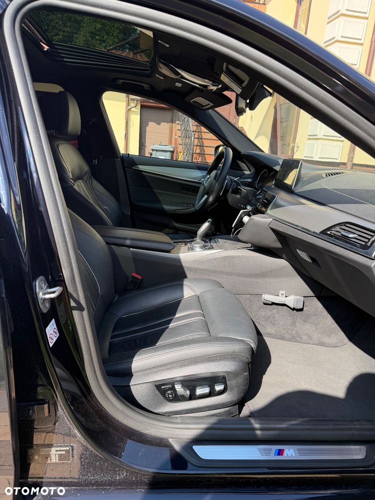 BMW Seria 5 520d M Sport Edition - 25