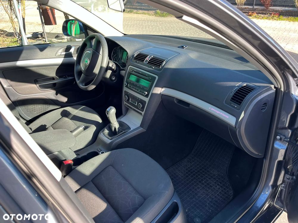 Skoda Octavia - 7