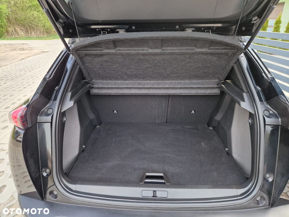 Peugeot 2008 BlueHDi 110 Allure Pack - 13