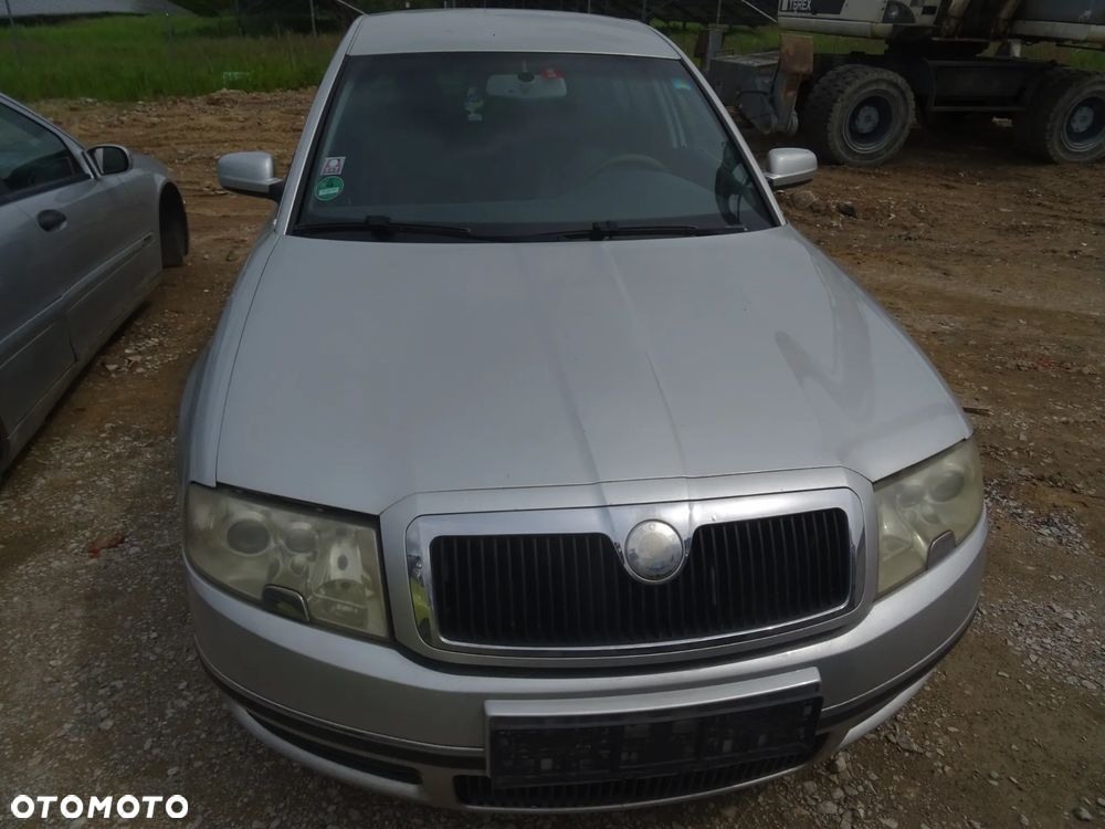Skoda Superb 2003 lakier(9102) na części maska klapa drzwi błotnik zderzak - 3