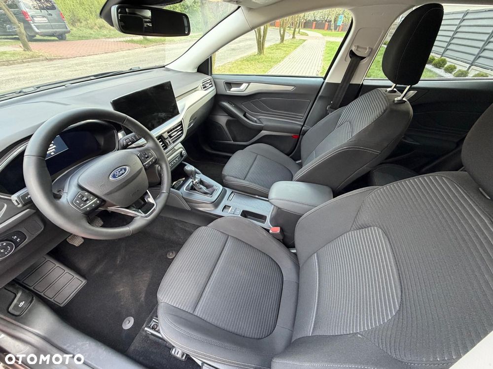 Ford Focus 1.0 EcoBoost Hybrid ACTIVE X - 9