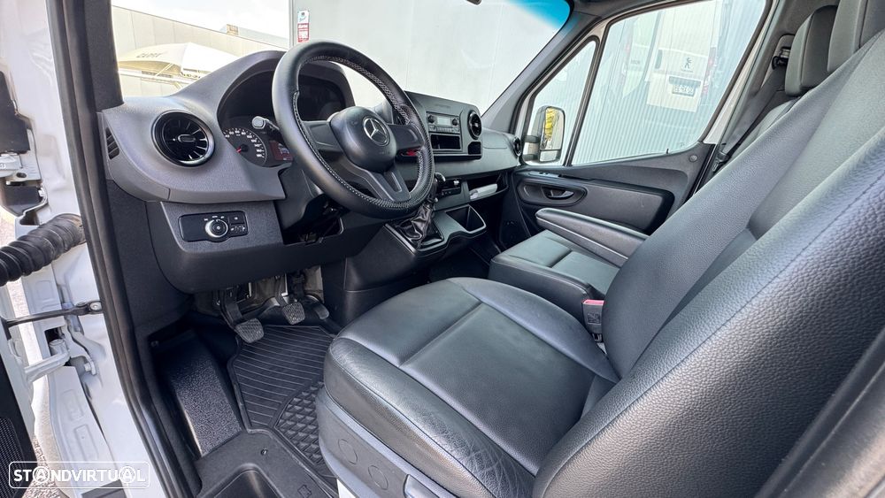 Mercedes-Benz Sprinter 514 CDI/ 43 Cabine Dupla - 19
