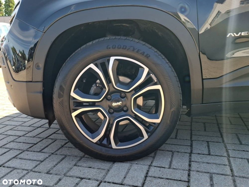 Jeep Avenger 1.2 GSE T3 Summit FWD - 13