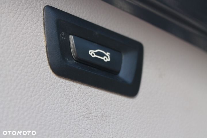 BMW Seria 3 318d Modern Line - 10