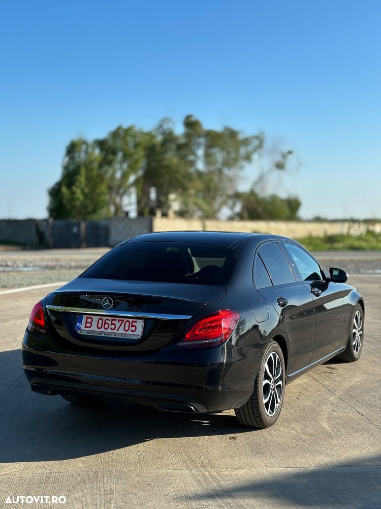 Mercedes-Benz C 200 d T 9G-TRONIC Avantgarde - 6