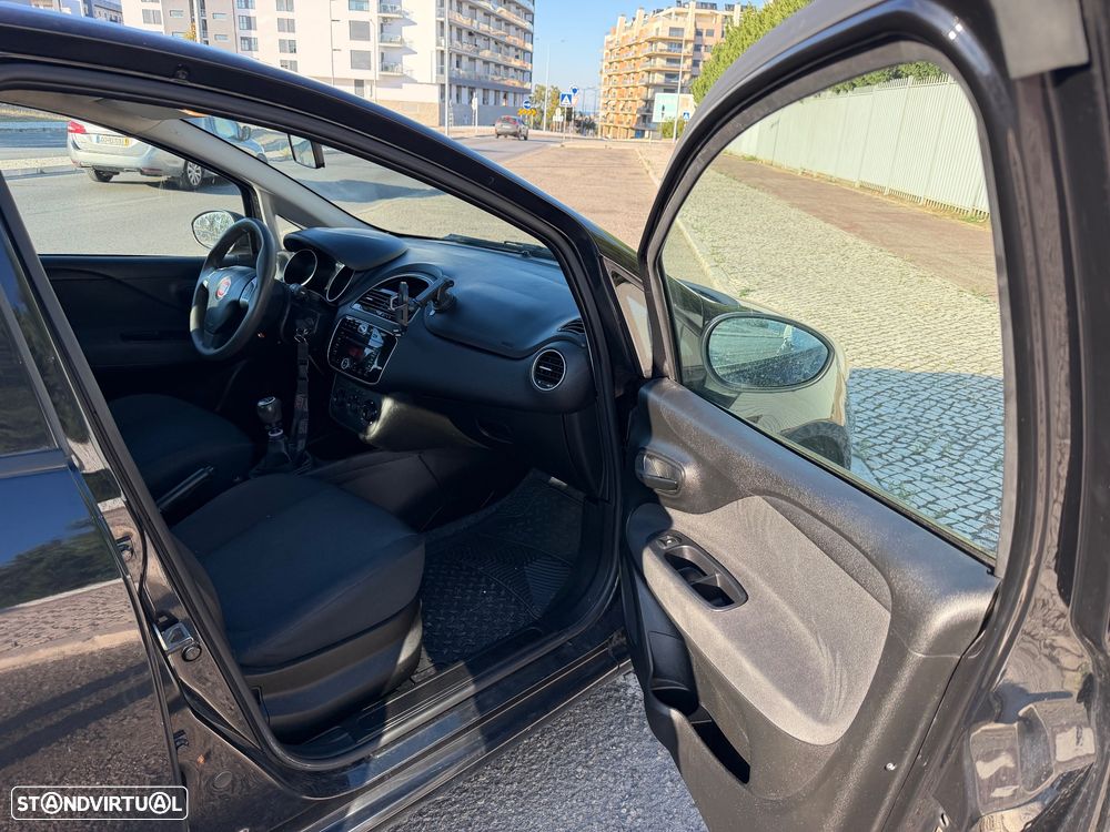 Fiat Punto 2016 photo 5