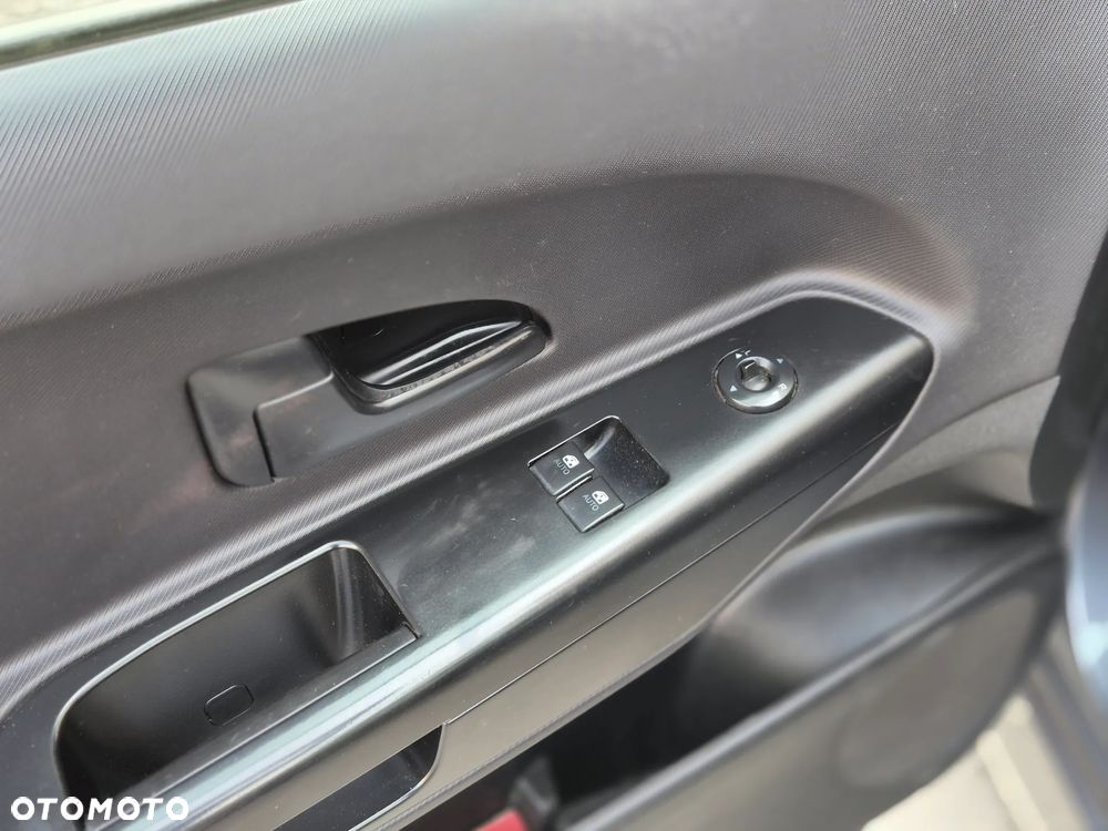 Kia Ceed - 22