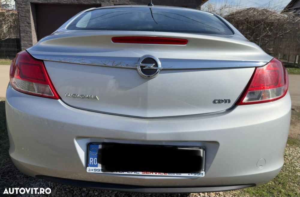 Opel Insignia 2.0 CDTI - 7
