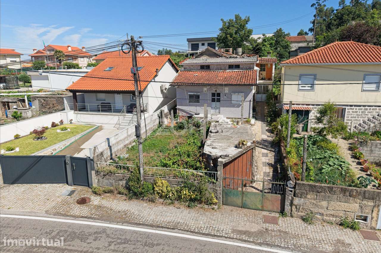 Moradia Individual T3 com Lote de Terreno de 600 m² em Espinho, Braga - Grande imagem: 3/17