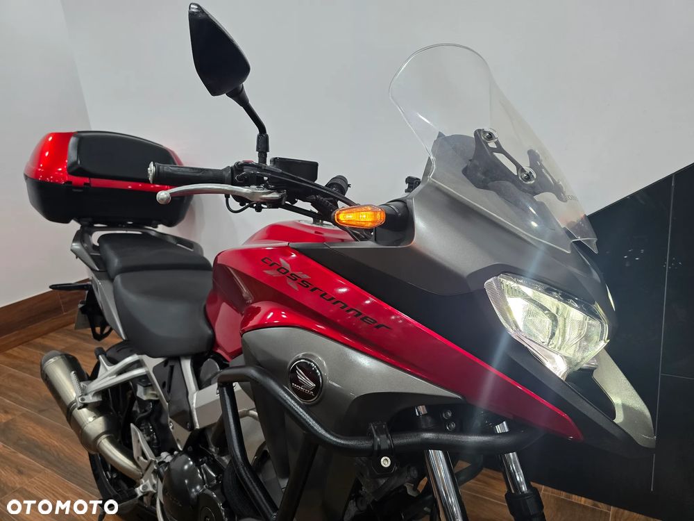 Honda VFR - 29