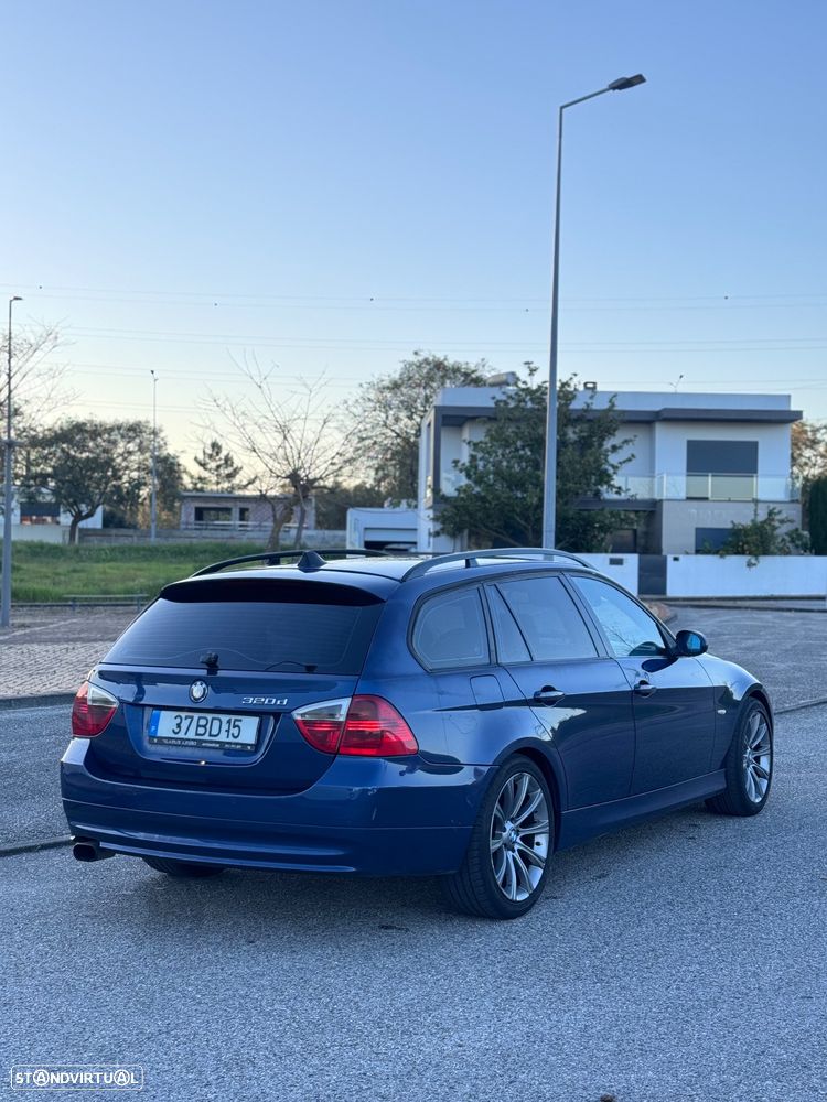 BMW 320 d - 10