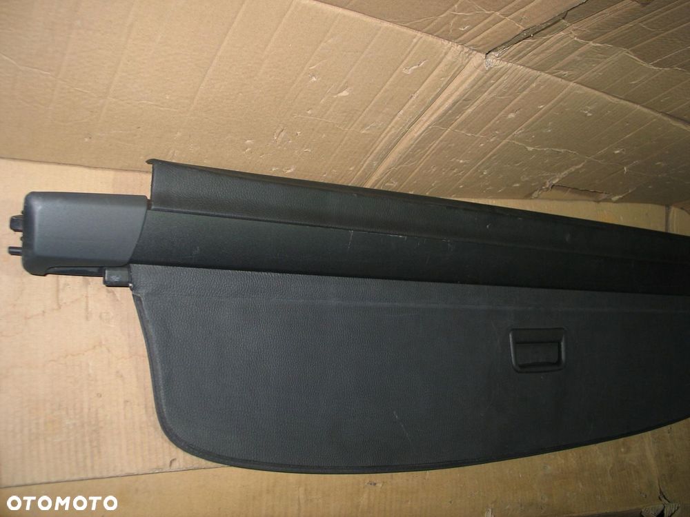 roleta bagaznika vw passat b6 czarna 3C9867871 - 2