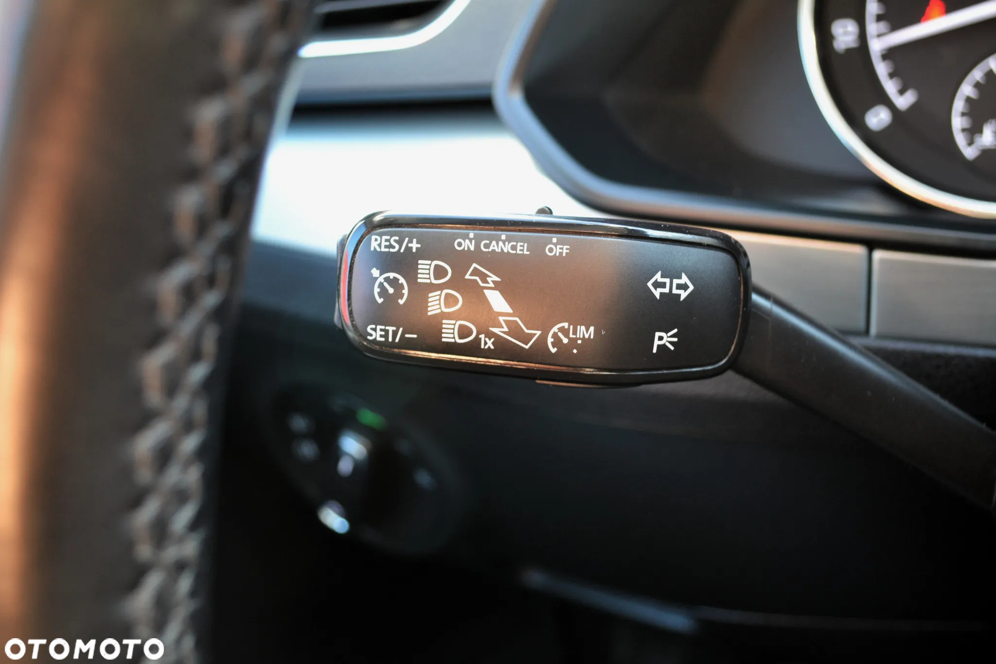 Skoda Superb 2.0 TSI Ambition DSG - 23