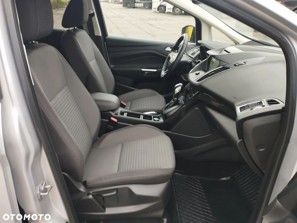 Ford Grand C-MAX - 15