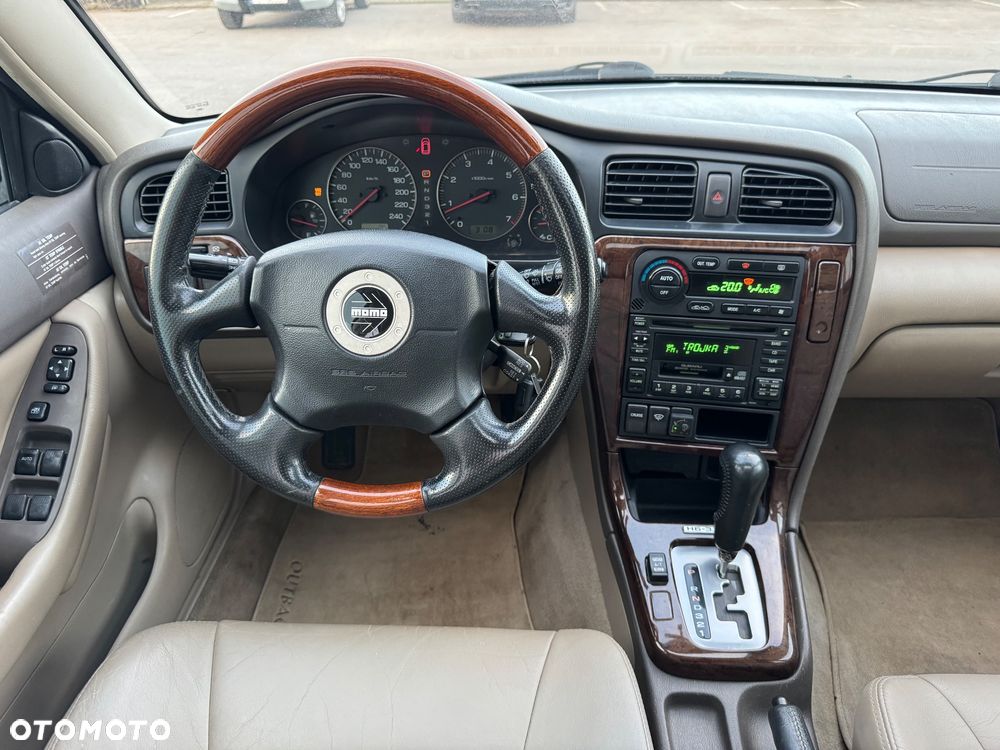 Subaru Outback 3.0 H6 - 18