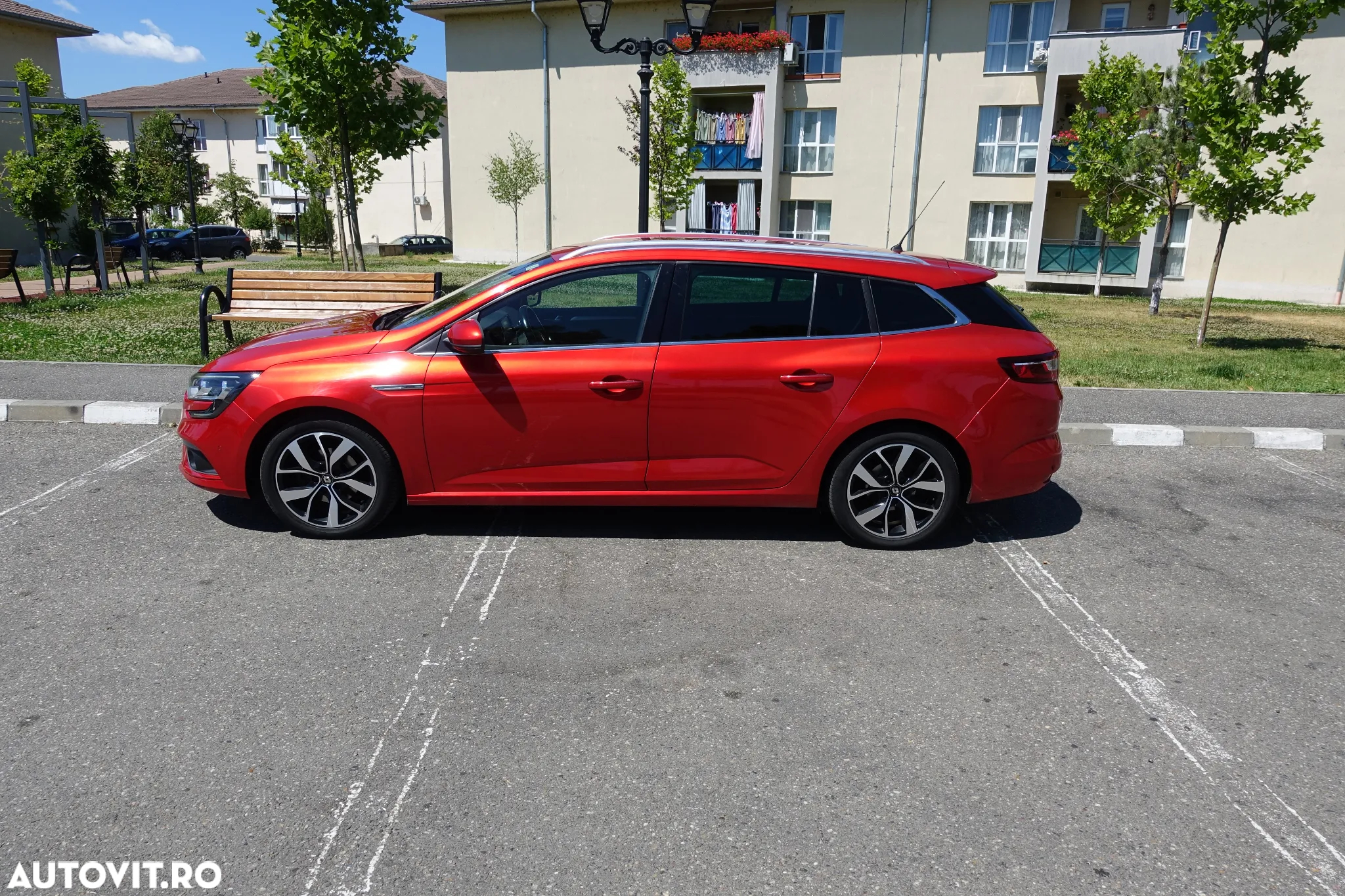 Renault Megane BLUE dCi 115 BOSE EDITION - 9