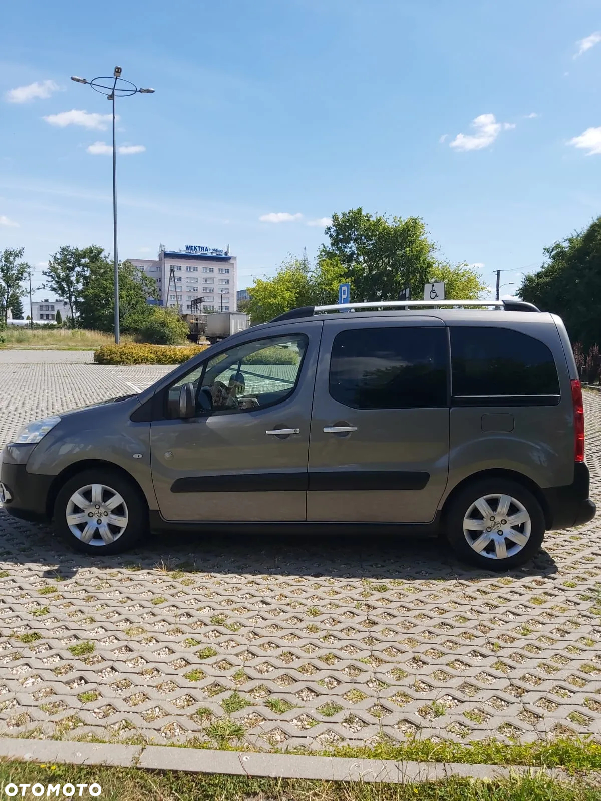 Peugeot Partner Tepee HDi FAP 110 Outdoor - 2