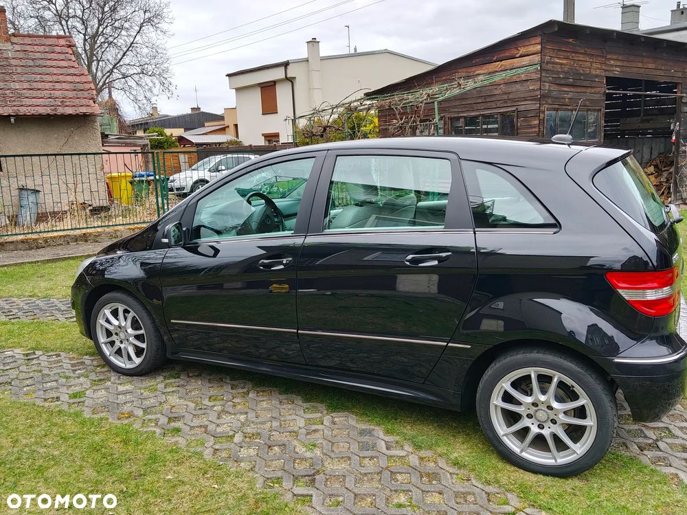 Mercedes-Benz Klasa B 180 CDI - 8