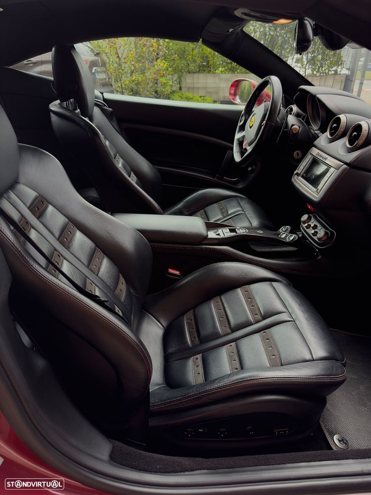 Ferrari California - 8