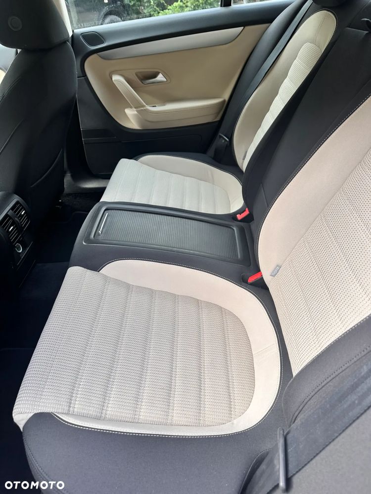 Volkswagen Passat CC 1.8 TSI - 14