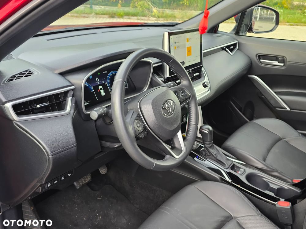 Toyota Corolla Cross 2.0 Hybrid Executive AWD - 24