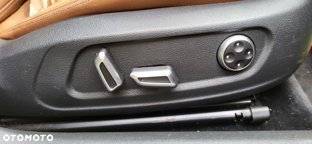 Volkswagen Passat CC 2.0 TDI DSG - 19