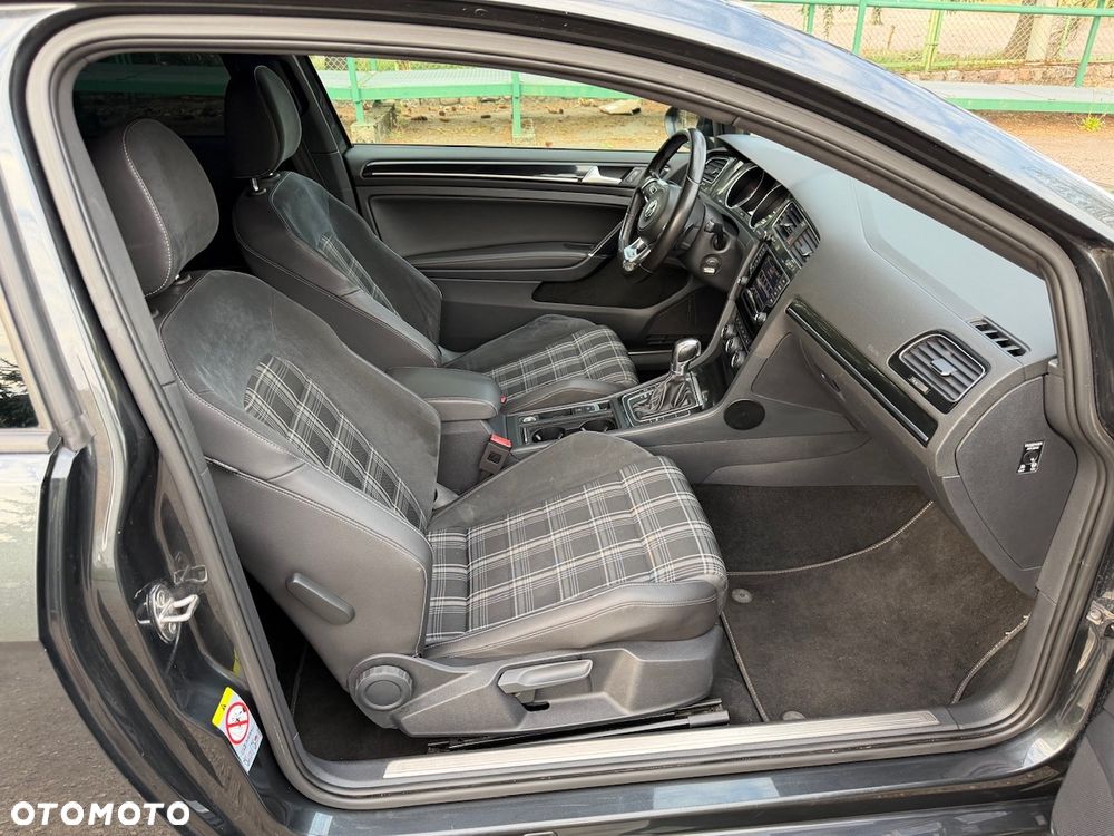 Volkswagen Golf GTD (BlueMotion Technology) DSG - 18