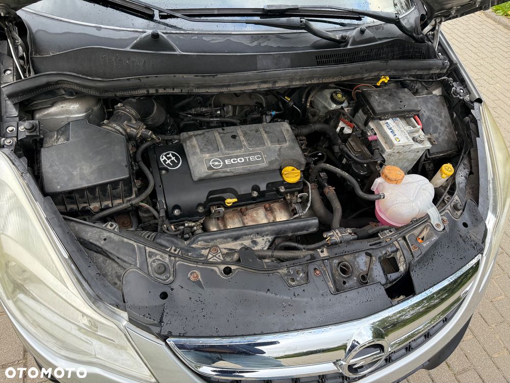 Opel Corsa 1.4 16V EcoFLEX Start-Stop 150 Jahre - 12