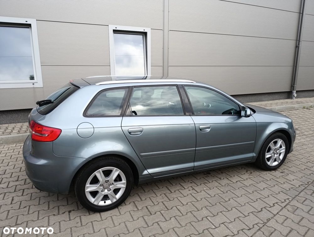 Audi A3 Sportback - 17