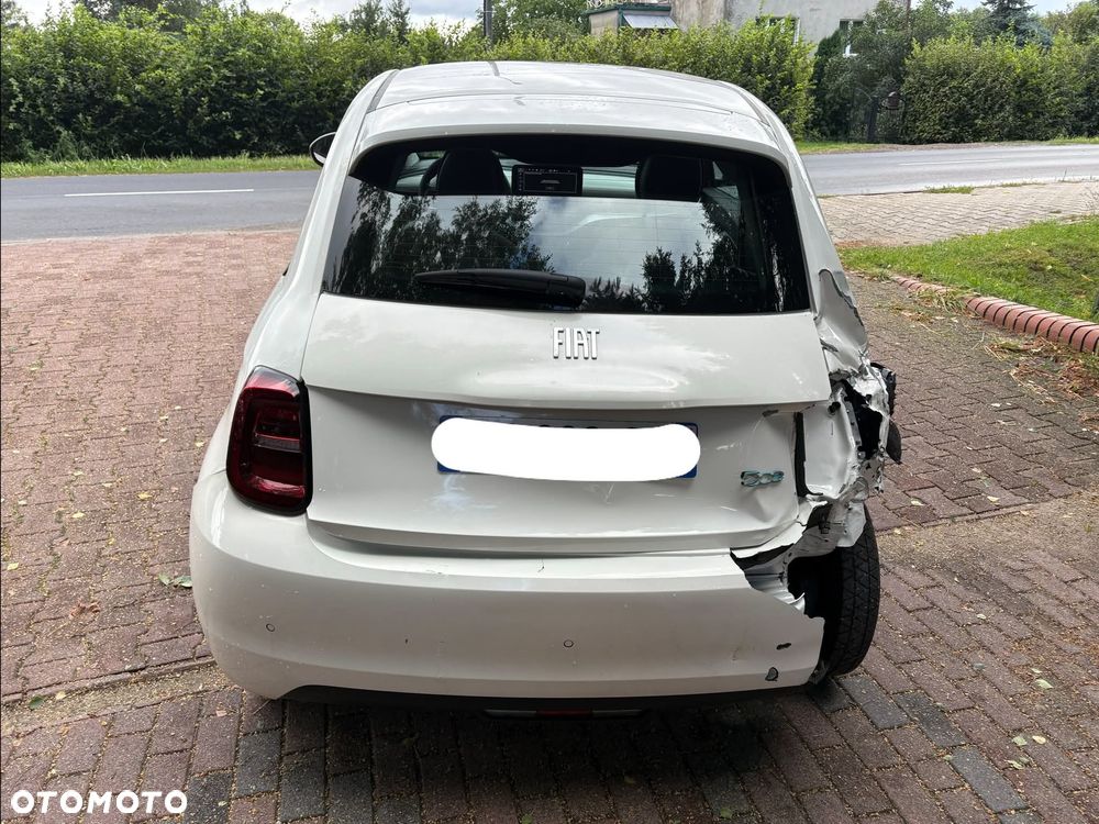 Fiat 500e - 7